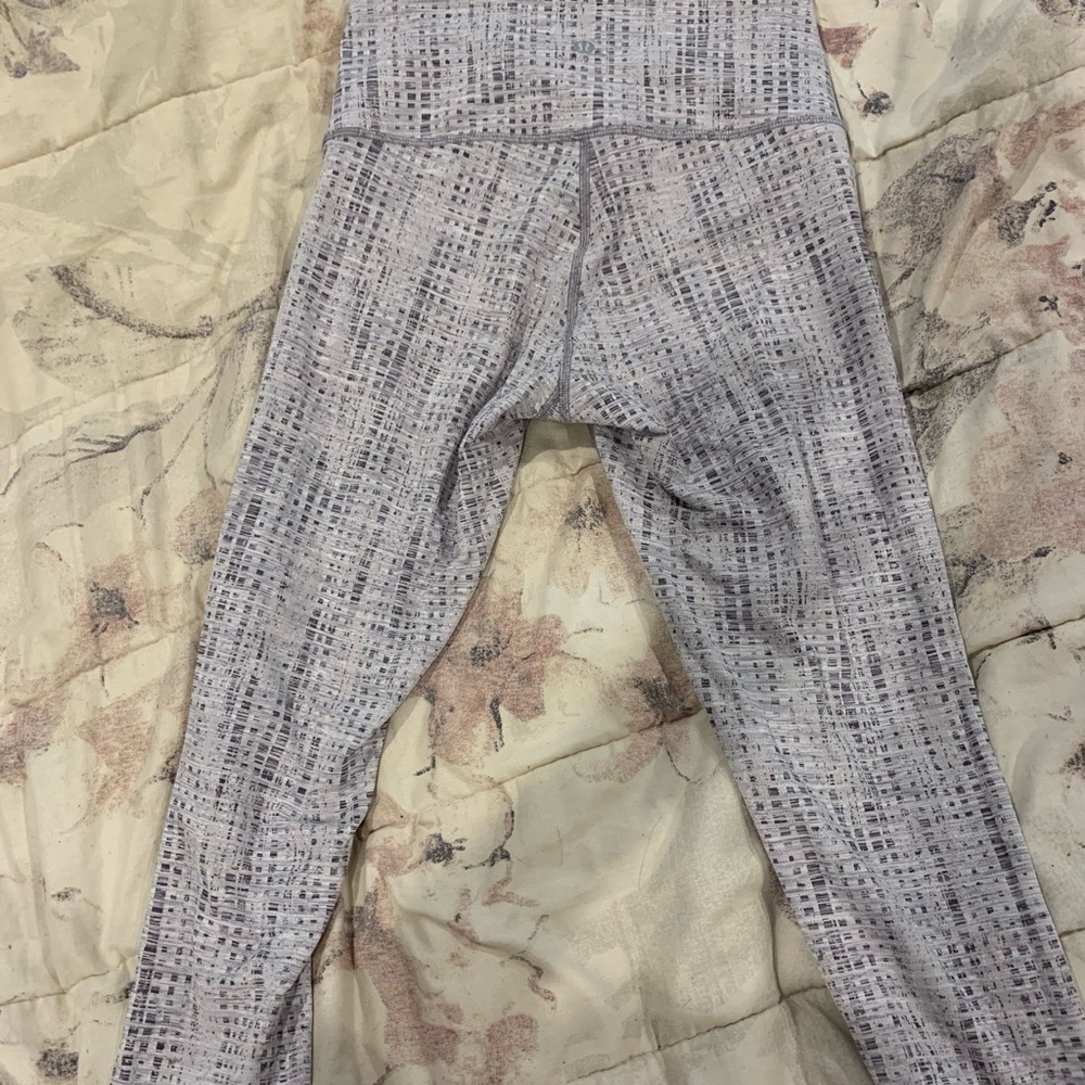 Lululemon leggings